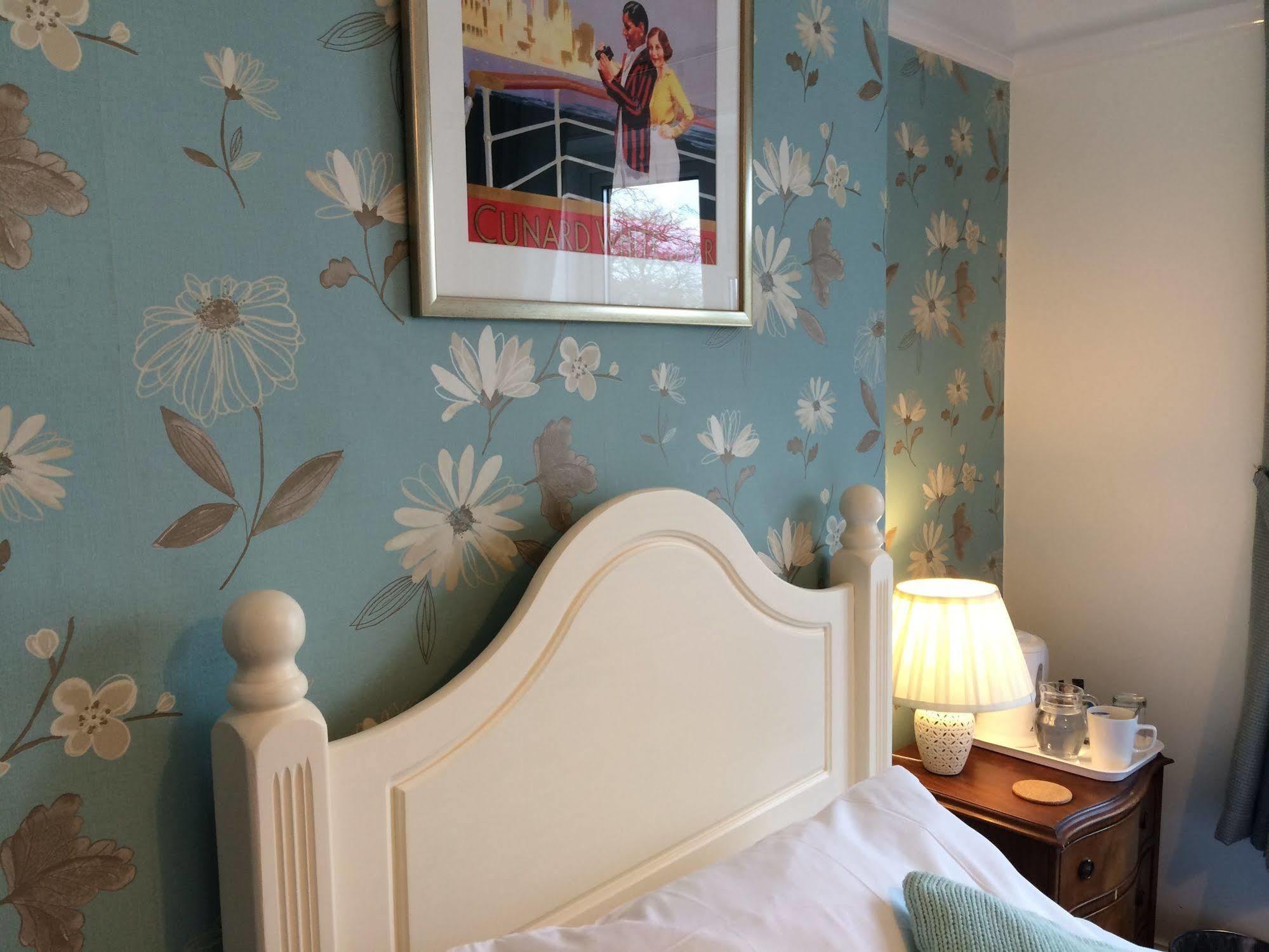 Penwinnick House B&B Сент-Остелл Екстер'єр фото