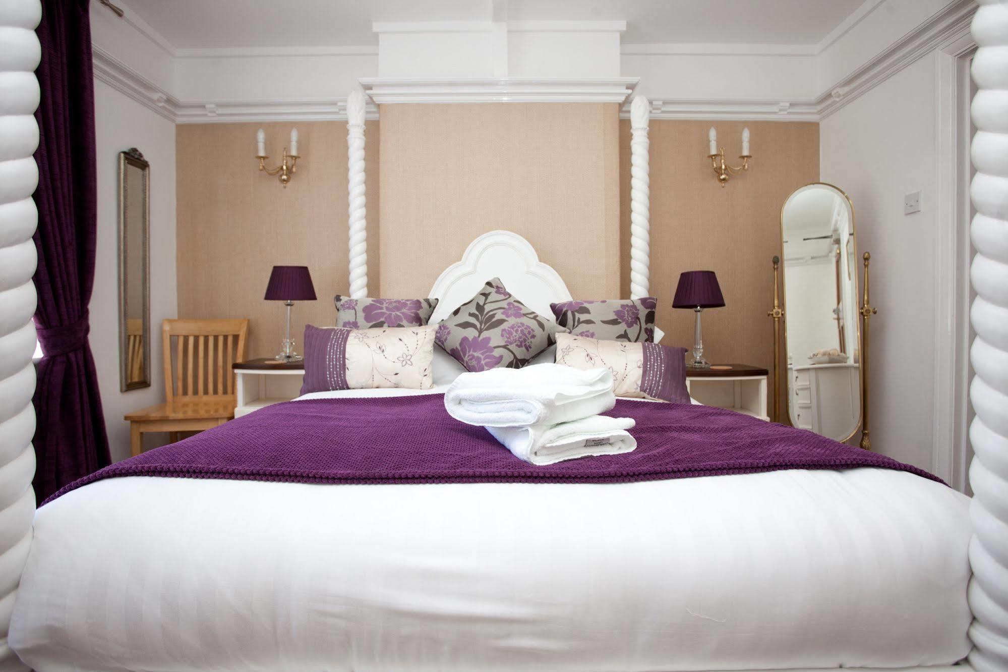 Penwinnick House B&B Сент-Остелл Екстер'єр фото